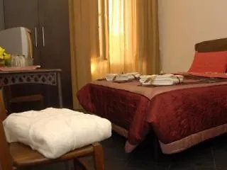 Little Rose Oda ve Kahvaltı